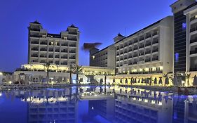 Lake & River Side Hotel & Spa